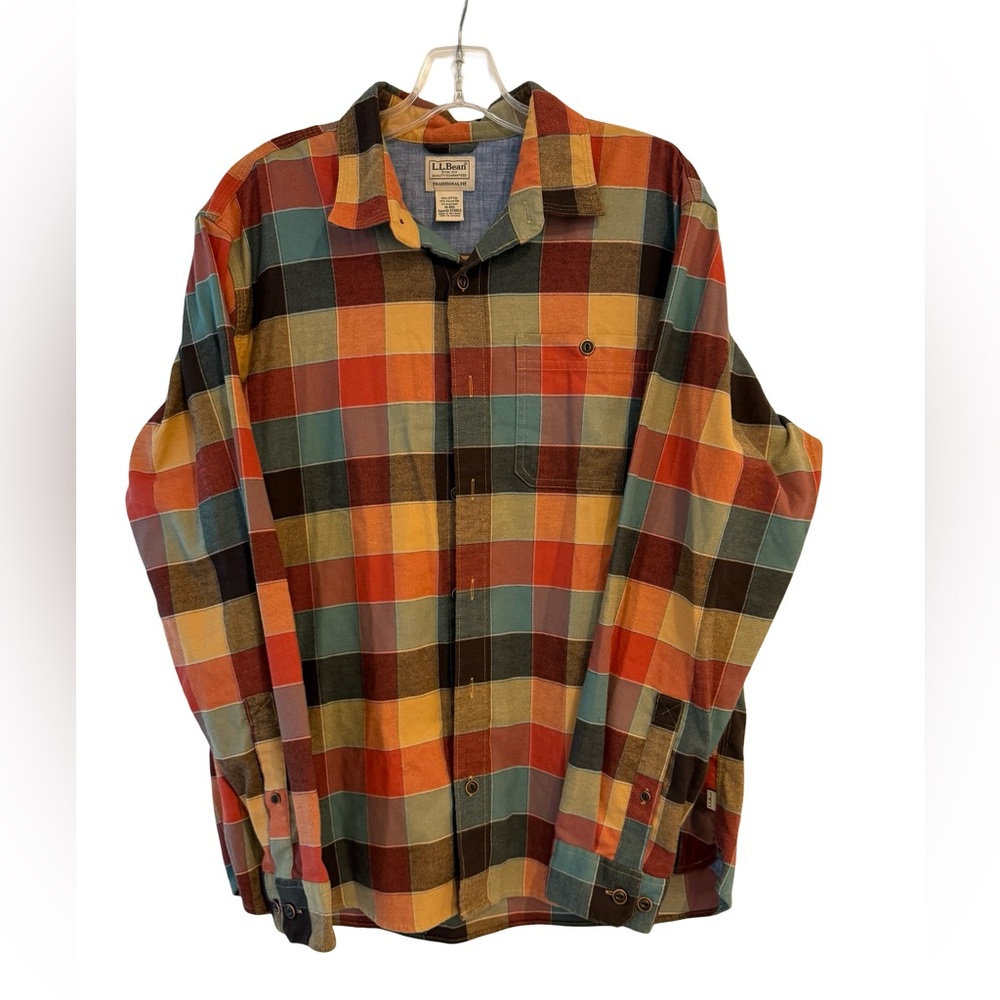 L.L.Bean Men’s Plaid Flannel Shirt Medium Traditional Fit Multicolor Button Down